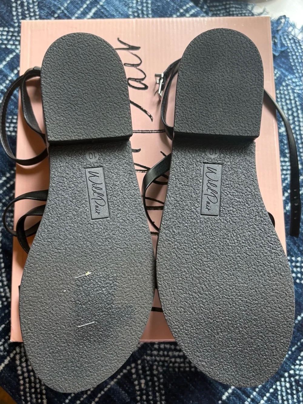 NIB Wild Pair Dottye Platform Sandal, Black, Size 10